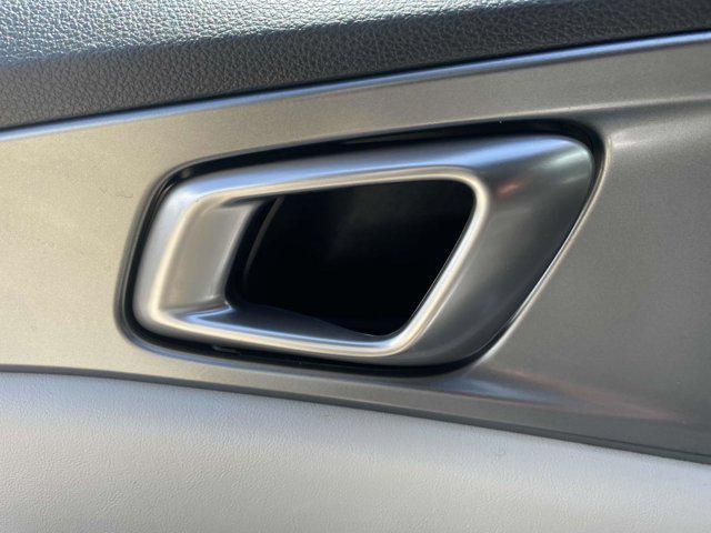 used 2024 Kia Carnival car, priced at $32,735