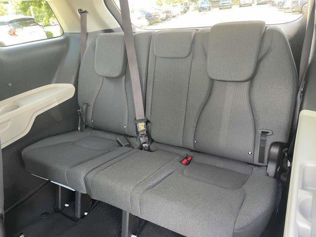 used 2024 Kia Carnival car, priced at $32,735