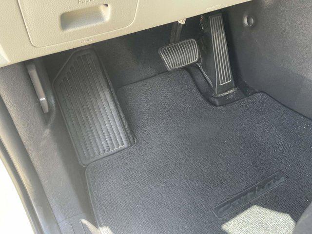 used 2024 Kia Carnival car, priced at $32,735