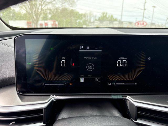 new 2025 Kia Sorento Hybrid car, priced at $44,100