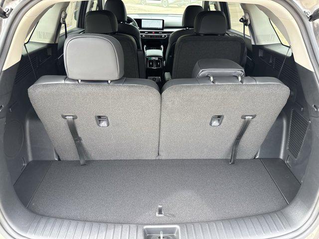 new 2025 Kia Sorento Hybrid car, priced at $44,100