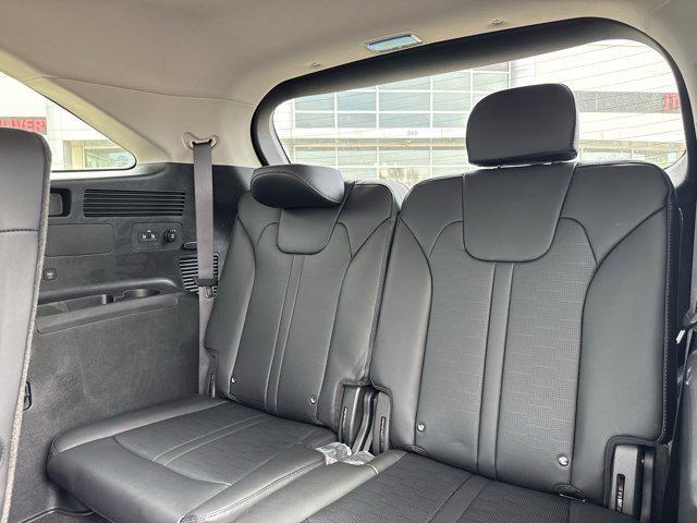 new 2025 Kia Sorento Hybrid car, priced at $44,100