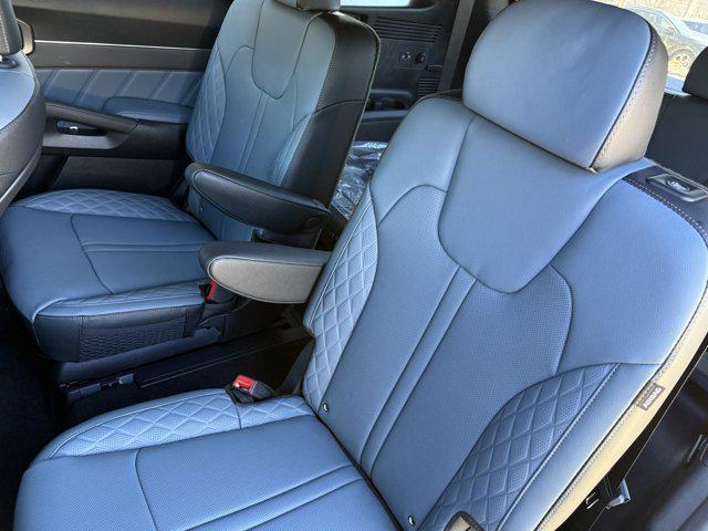 new 2025 Kia Sorento Hybrid car, priced at $48,785