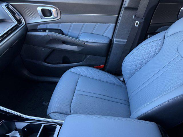 new 2025 Kia Sorento Hybrid car, priced at $48,785