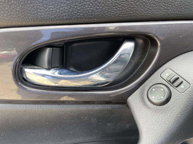 used 2019 Nissan Rogue car, priced at $12,487
