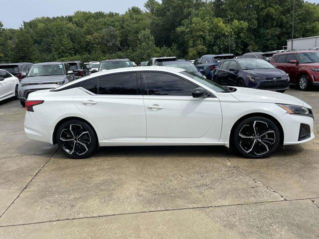 used 2023 Nissan Altima car, priced at $21,890