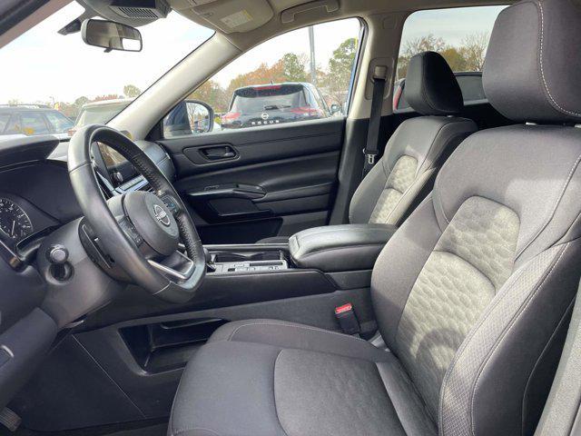 used 2024 Nissan Pathfinder car, priced at $27,300