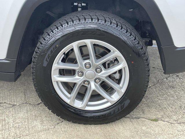 used 2023 Jeep Grand Cherokee L car, priced at $23,490