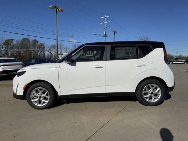 new 2025 Kia Soul car, priced at $24,685