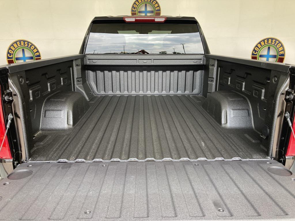 new 2026 Chevrolet Silverado 1500 car, priced at $43,923