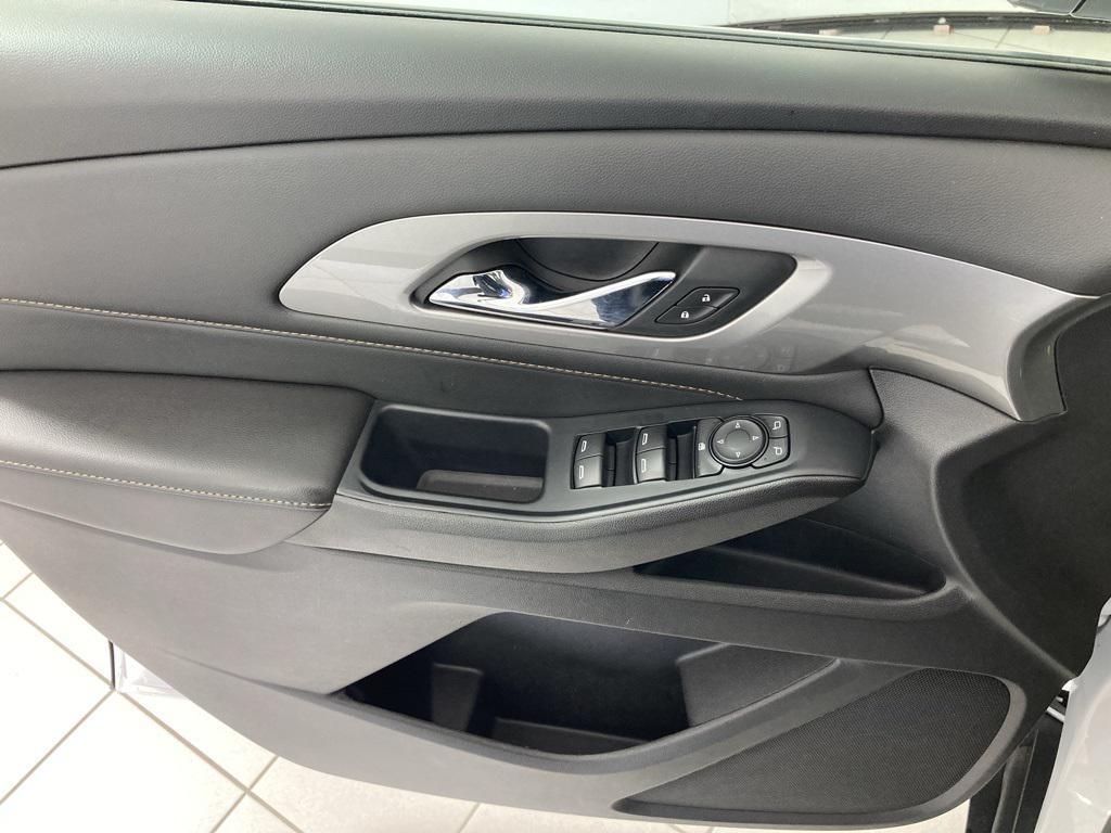 used 2020 Chevrolet Traverse car, priced at $20,700