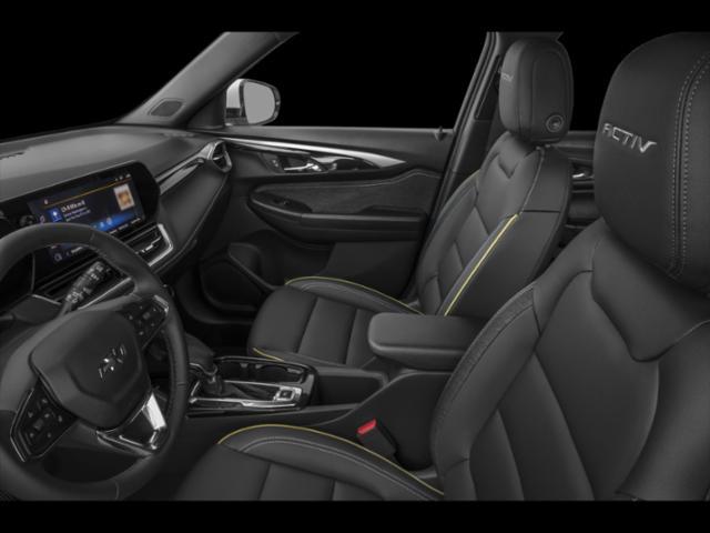 new 2025 Chevrolet TrailBlazer car, priced at $35,570