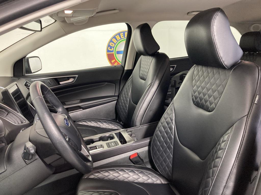 used 2024 Ford Edge car, priced at $27,500
