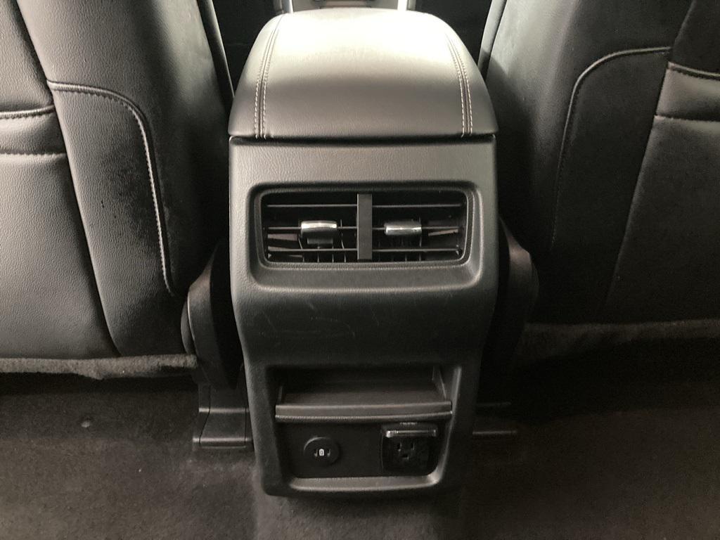 used 2024 Ford Edge car, priced at $27,500