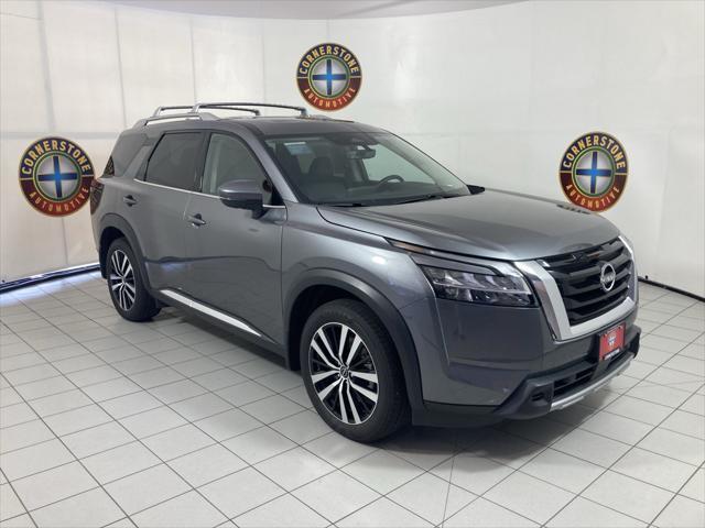 used 2024 Nissan Pathfinder car, priced at $43,900