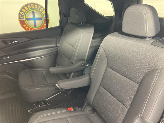 new 2025 Chevrolet Traverse car, priced at $43,803