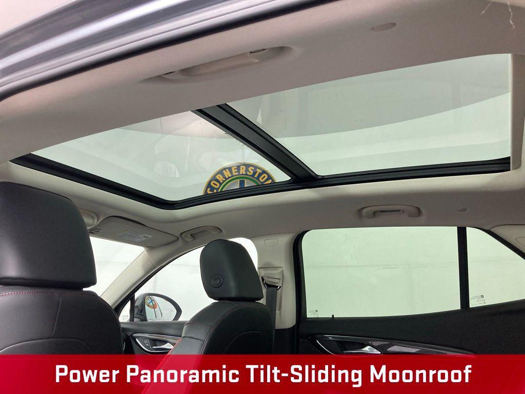 used 2022 Buick Envision car, priced at $24,999