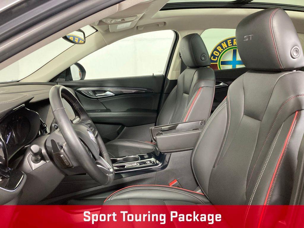 used 2022 Buick Envision car, priced at $24,999