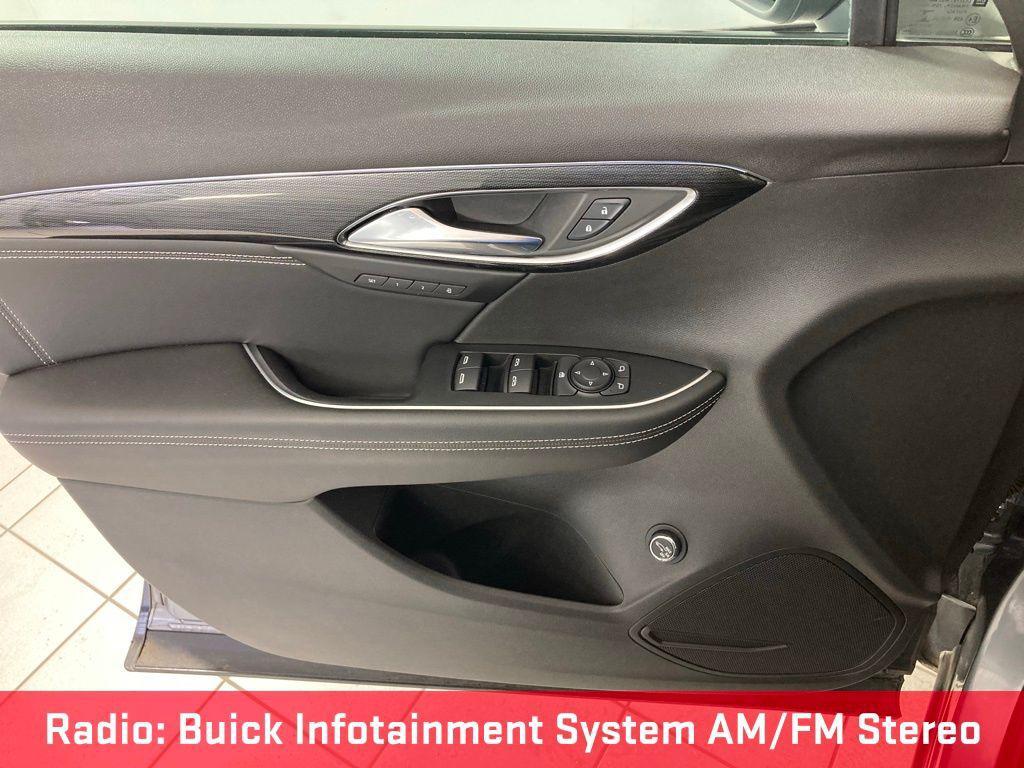 used 2022 Buick Envision car, priced at $24,999