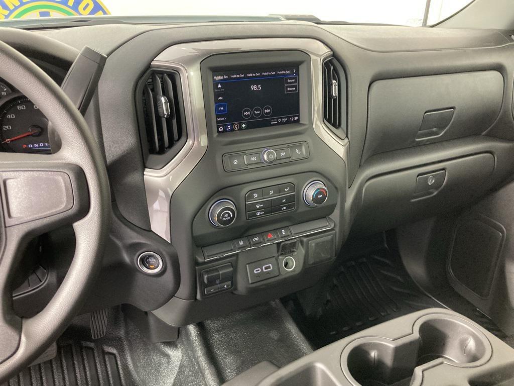 new 2025 Chevrolet Silverado 3500 car, priced at $49,744