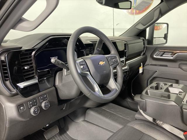 new 2025 Chevrolet Silverado 3500 car, priced at $61,662