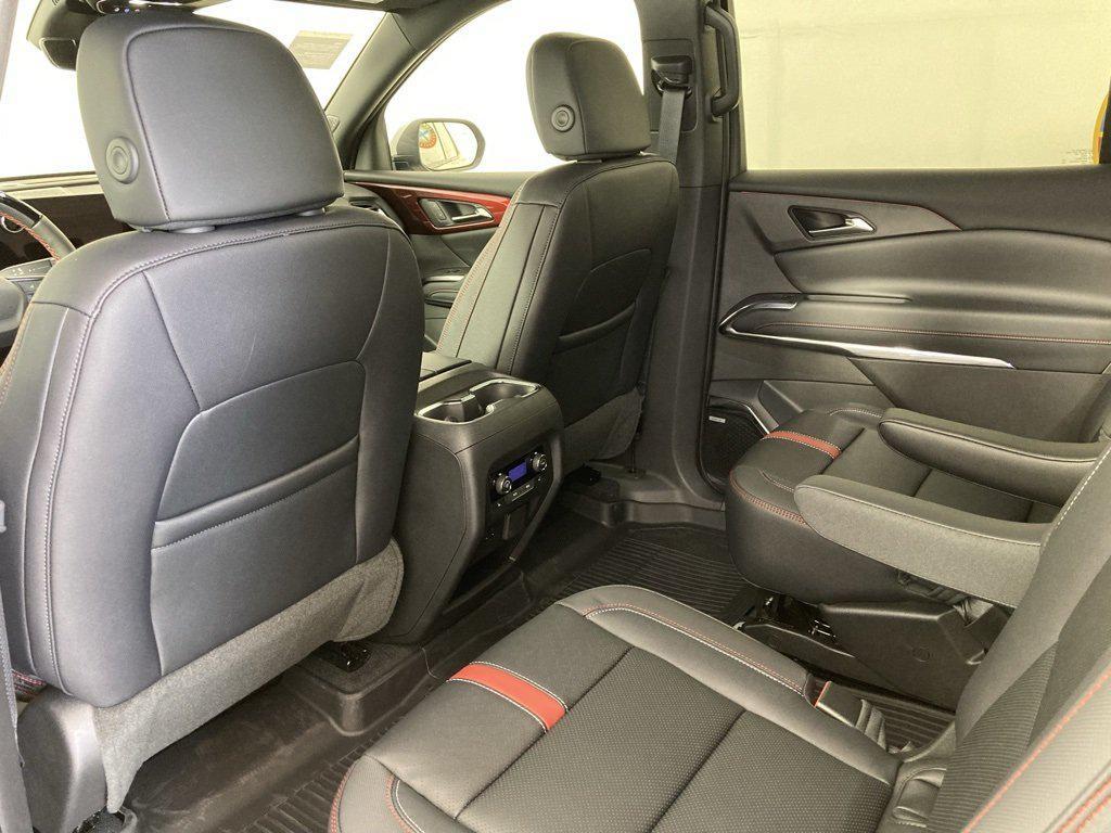 new 2026 Chevrolet Traverse car, priced at $59,720