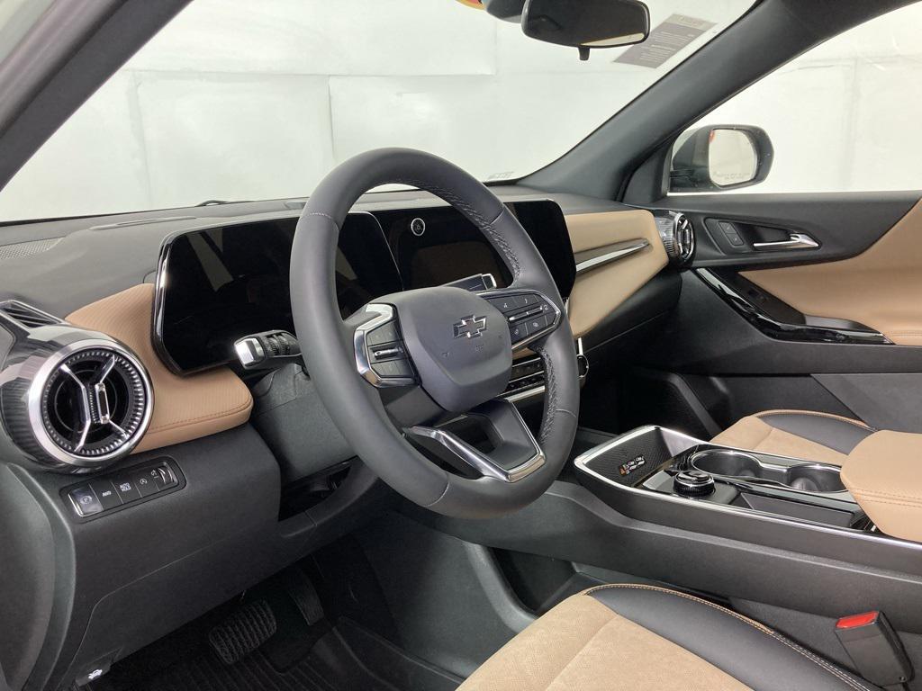new 2026 Chevrolet Equinox car, priced at $33,842