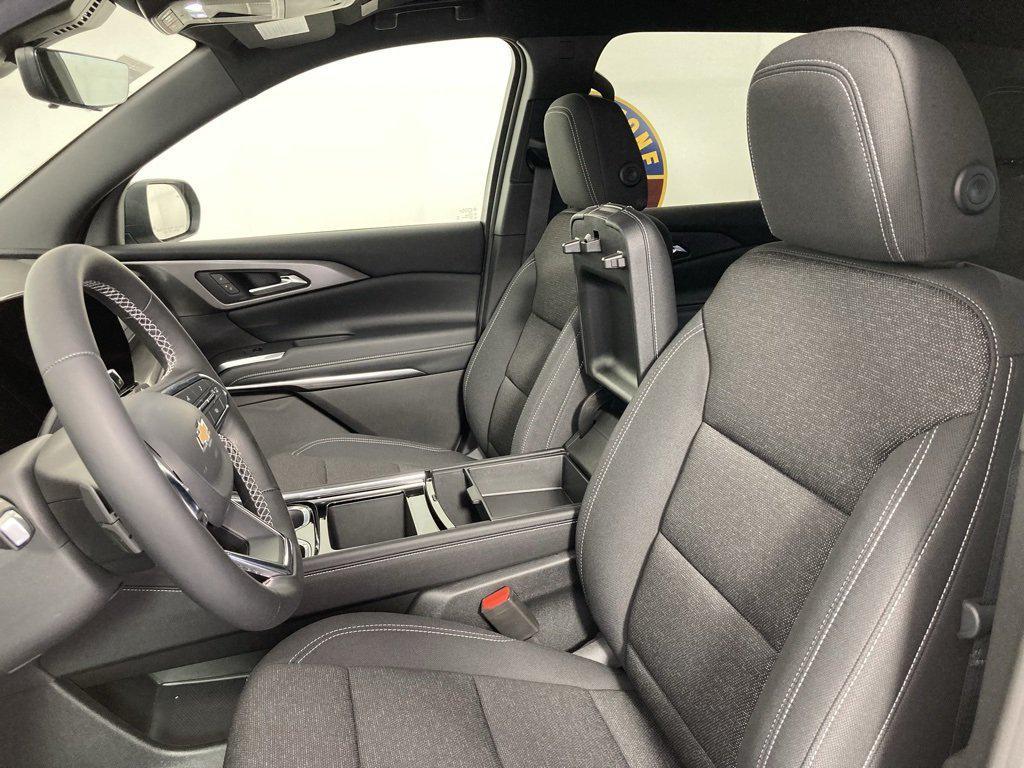 new 2026 Chevrolet Traverse car, priced at $46,740