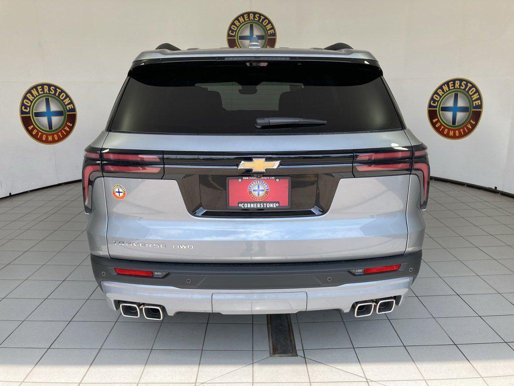 new 2026 Chevrolet Traverse car, priced at $46,740