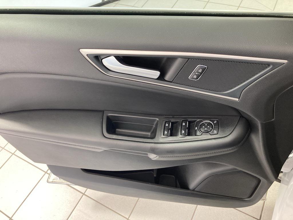 used 2024 Ford Edge car, priced at $23,469