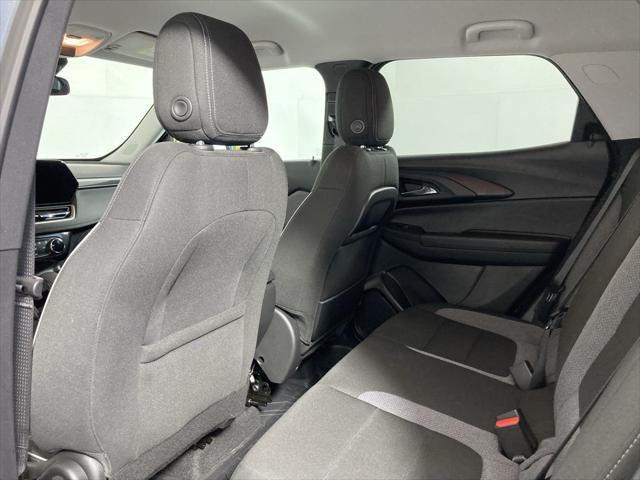 new 2025 Chevrolet TrailBlazer car, priced at $23,461