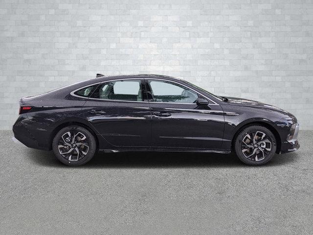 new 2025 Hyundai Sonata car, priced at $26,610