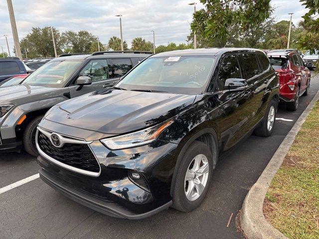 used 2021 Toyota Highlander car, priced at $27,791