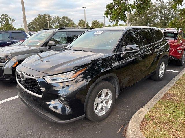 used 2021 Toyota Highlander car, priced at $27,791