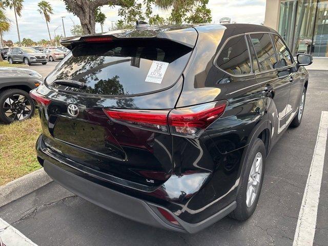 used 2021 Toyota Highlander car, priced at $27,791