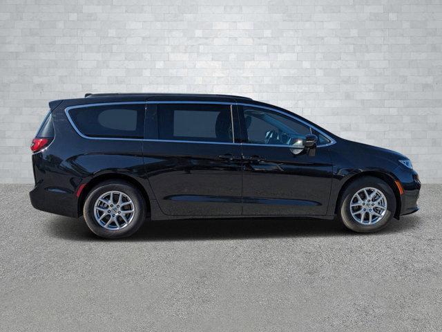 used 2022 Chrysler Pacifica car, priced at $20,693