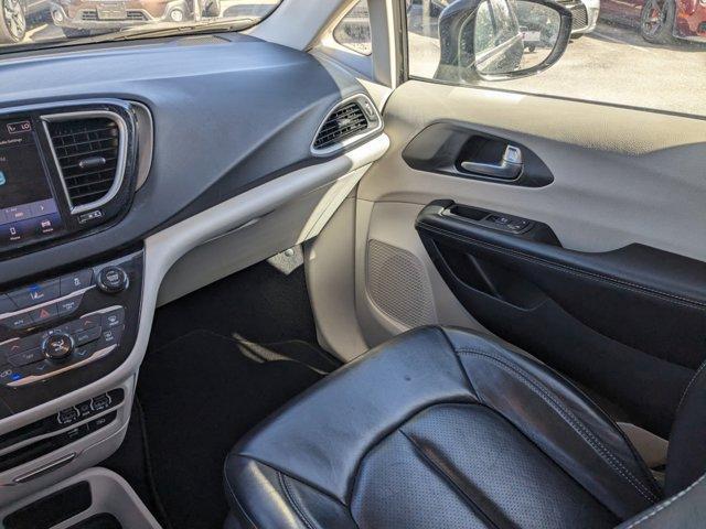 used 2022 Chrysler Pacifica car, priced at $20,693