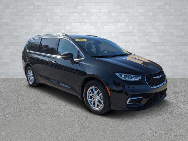 used 2022 Chrysler Pacifica car, priced at $20,693