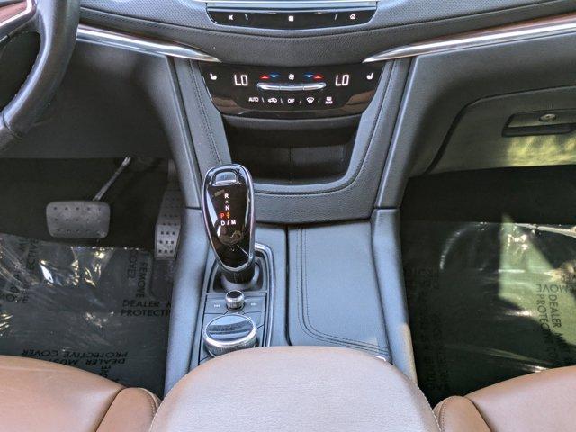 used 2021 Cadillac XT5 car, priced at $22,693