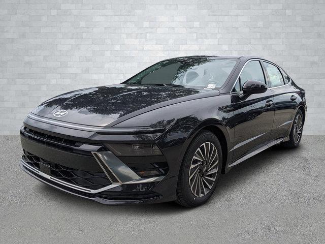 new 2025 Hyundai Sonata Hybrid car, priced at $30,338