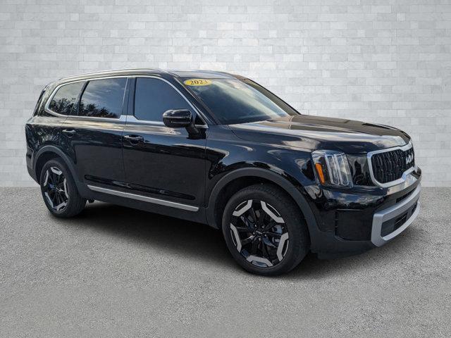 used 2023 Kia Telluride car, priced at $32,566