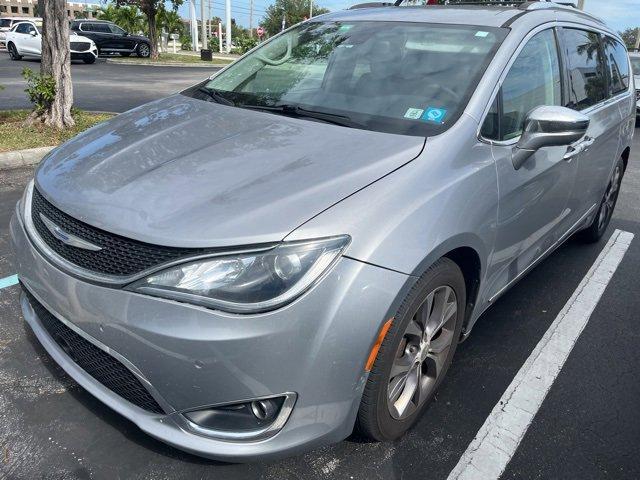 used 2018 Chrysler Pacifica car, priced at $13,992