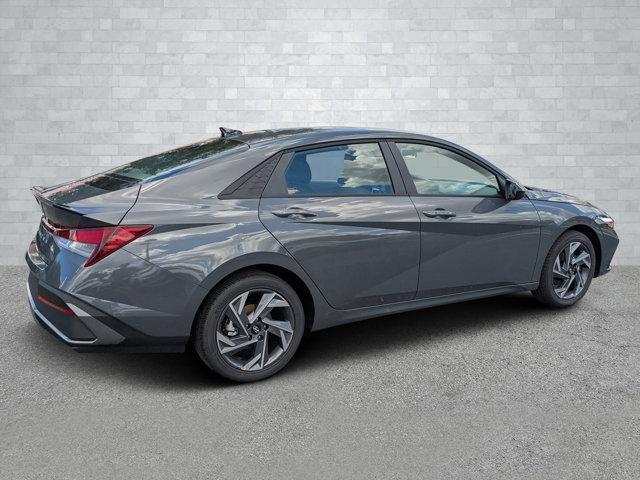 new 2025 Hyundai Elantra car, priced at $23,671