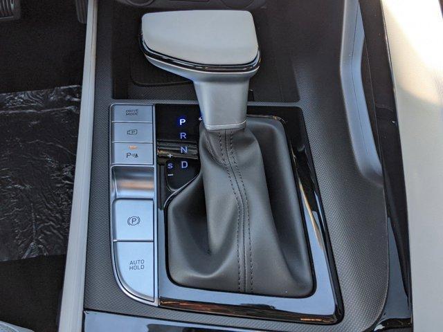 new 2025 Hyundai Elantra car, priced at $27,172