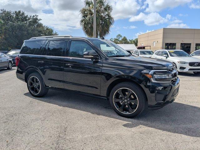 used 2023 Ford Expedition car, priced at $53,421