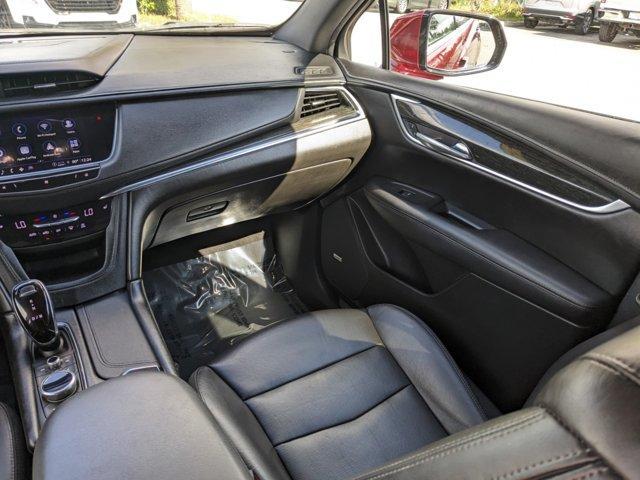 used 2021 Cadillac XT5 car, priced at $26,993