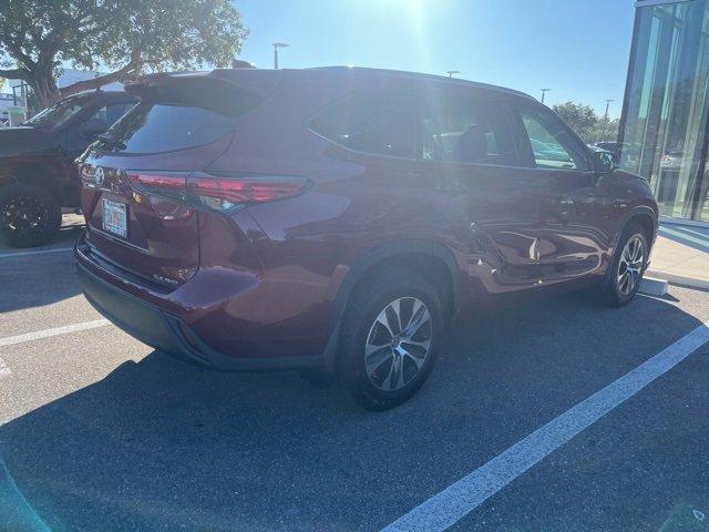 used 2022 Toyota Highlander car, priced at $28,541