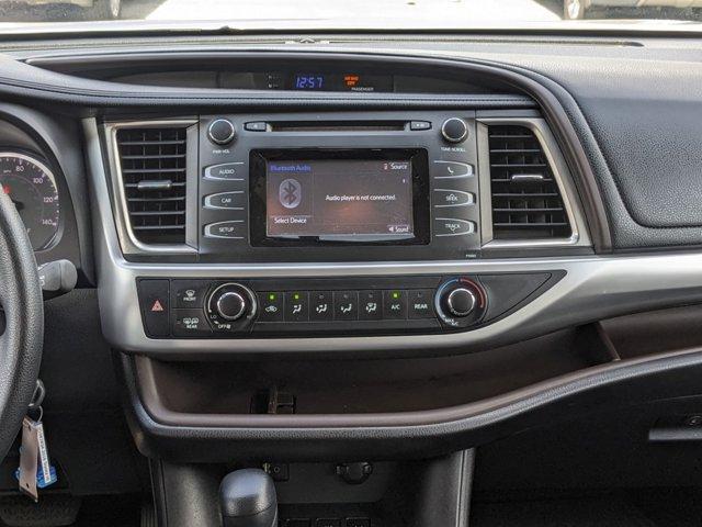 used 2016 Toyota Highlander car, priced at $19,433