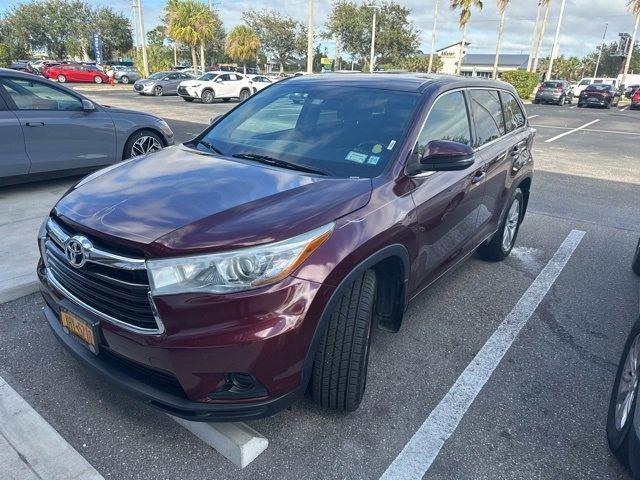 used 2016 Toyota Highlander car, priced at $20,611