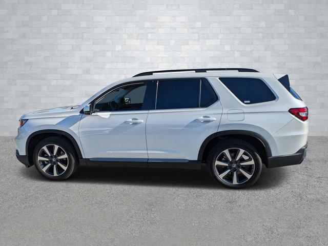 used 2025 Honda Pilot car, priced at $40,582